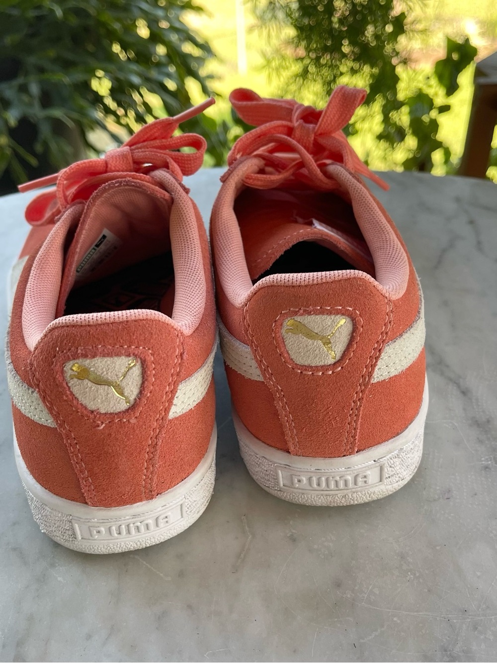 PUMA Women’s Suede Sneakers Pink Coral White Size 7 Classic Low Top - Picture 4 of 7